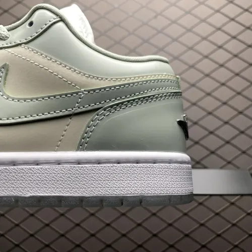Cheap Air Jordan 1 I For Women #1393091 Replica Wholesale [$98.00 USD] [ITEM#1393091] on Replica Air Jordan 1 I