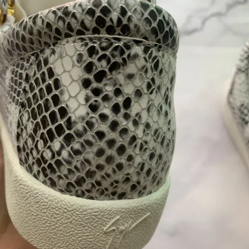 Cheap Giuseppe Zanotti Casual Shoes For Women #1393125 Replica Wholesale [$98.00 USD] [ITEM#1393125] on Replica Giuseppe Zanotti Casual Shoes