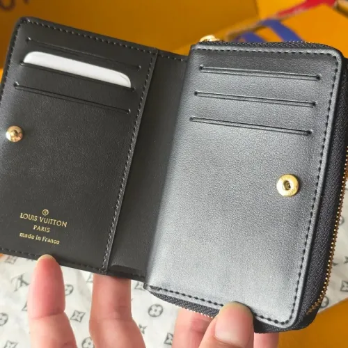 Cheap Louis Vuitton AAA Quality Wallets #1393163 Replica Wholesale [$92.00 USD] [ITEM#1393163] on Replica Louis Vuitton AAA+ Quality Wallets