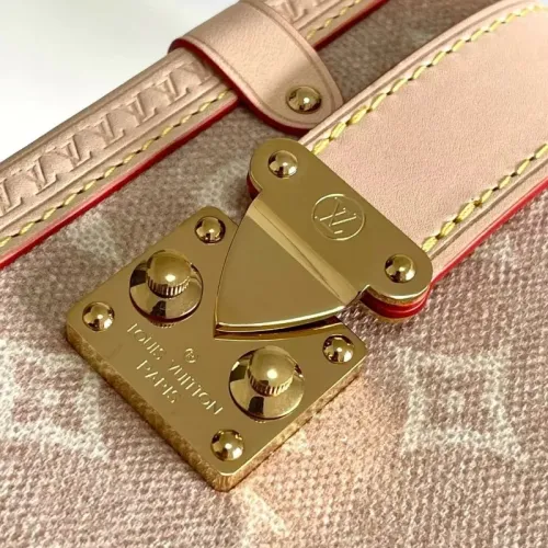 Cheap Louis Vuitton AAA Quality Messenger Bags #1393199 Replica Wholesale [$225.00 USD] [ITEM#1393199] on Replica Louis Vuitton AAA Quality Messenger Bags