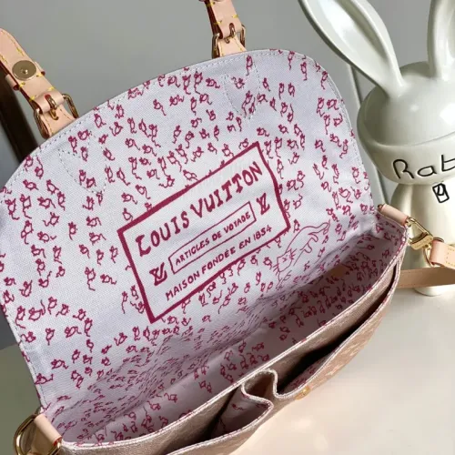 Cheap Louis Vuitton AAA Quality Messenger Bags For Women #1393201 Replica Wholesale [$190.00 USD] [ITEM#1393201] on Replica Louis Vuitton AAA Quality Messenger Bags