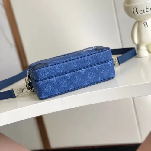 Cheap Louis Vuitton AAA Quality Messenger Bags For Unisex #1393205 Replica Wholesale [$182.00 USD] [ITEM#1393205] on Replica Louis Vuitton AAA Quality Messenger Bags