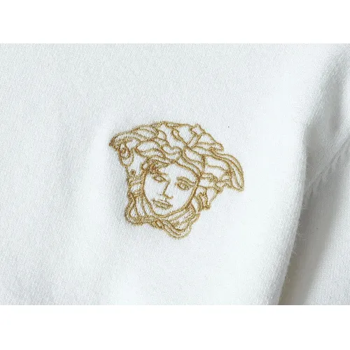 Cheap Versace Sweaters Long Sleeved For Men #1393224 Replica Wholesale [$42.00 USD] [ITEM#1393224] on Replica Versace Sweaters