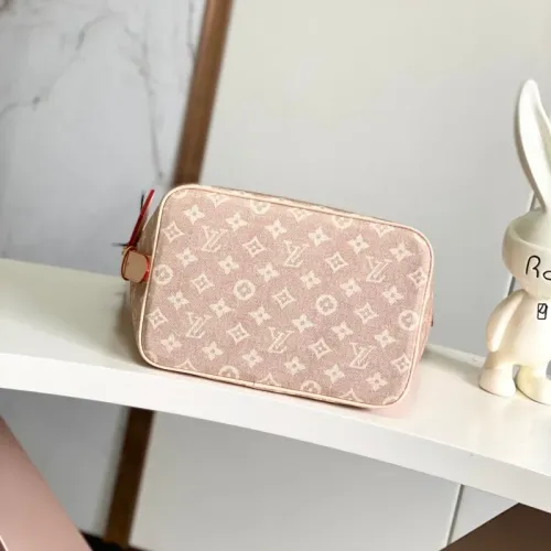 Cheap Louis Vuitton AAA Quality Handbags For Women #1393228 Replica Wholesale [$200.00 USD] [ITEM#1393228] on Replica Louis Vuitton AAA Quality Handbags
