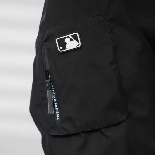 Cheap New York Yankees Down Feather Coat Long Sleeved For Unisex #1393282 Replica Wholesale [$160.00 USD] [ITEM#1393282] on Replica New York Yankees Down Feather Coat