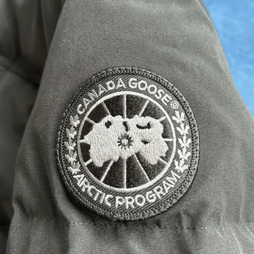 Cheap Canada Goose Down Feather Coat Long Sleeved For Unisex #1393294 Replica Wholesale [$132.00 USD] [ITEM#1393294] on Replica Canada Goose Down Feather Coat