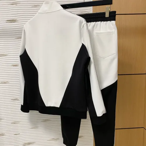 Cheap Versace Tracksuits Long Sleeved For Men #1393299 Replica Wholesale [$92.00 USD] [ITEM#1393299] on Replica Versace Tracksuits