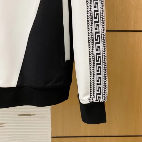 Cheap Versace Tracksuits Long Sleeved For Men #1393299 Replica Wholesale [$92.00 USD] [ITEM#1393299] on Replica Versace Tracksuits