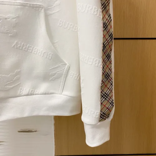 Cheap Burberry Tracksuits Long Sleeved For Men #1393333 Replica Wholesale [$92.00 USD] [ITEM#1393333] on Replica Burberry Tracksuits