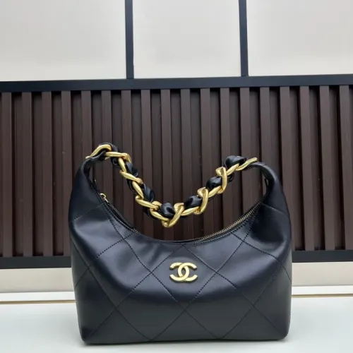 Chanel AAA Quality Shoulder Bags For Women #1393569