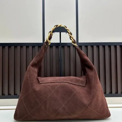 Cheap Chanel AAA Quality Shoulder Bags For Women #1393574 Replica Wholesale [$102.00 USD] [ITEM#1393574] on Replica Chanel AAA Quality Shoulder Bags