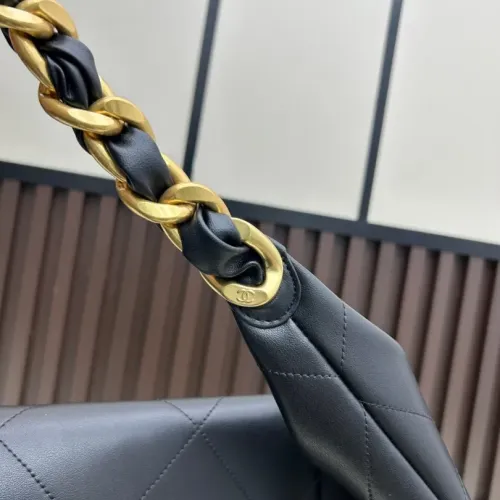 Cheap Chanel AAA Quality Shoulder Bags For Women #1393576 Replica Wholesale [$100.00 USD] [ITEM#1393576] on Replica Chanel AAA Quality Shoulder Bags