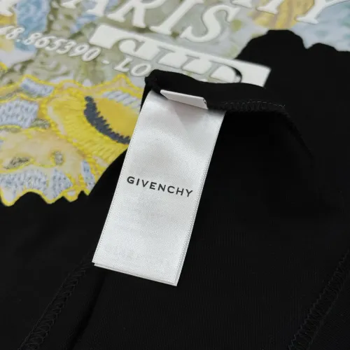Cheap Givenchy T-Shirts Short Sleeved For Unisex #1393602 Replica Wholesale [$72.00 USD] [ITEM#1393602] on Replica Givenchy T-Shirts