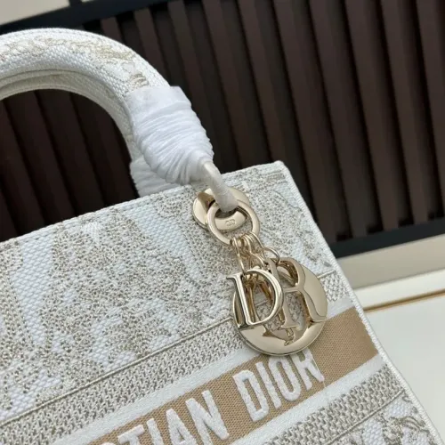 Cheap Christian Dior AAA Quality Handbags For Women #1393620 Replica Wholesale [$112.00 USD] [ITEM#1393620] on Replica Christian Dior AAA Quality Handbags