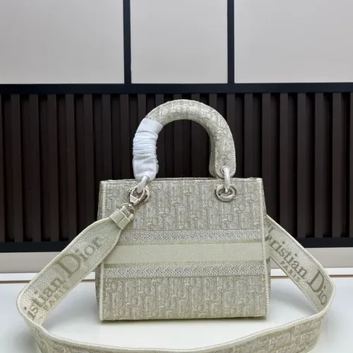 Cheap Christian Dior AAA Quality Handbags For Women #1393622 Replica Wholesale [$112.00 USD] [ITEM#1393622] on Replica Christian Dior AAA Quality Handbags