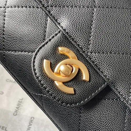 Cheap Chanel AAA Quality Messenger Bags For Women #1393639 Replica Wholesale [$112.00 USD] [ITEM#1393639] on Replica Chanel AAA Quality Messenger Bags