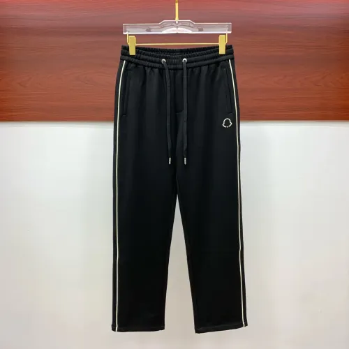 Moncler Pants For Men #1393676