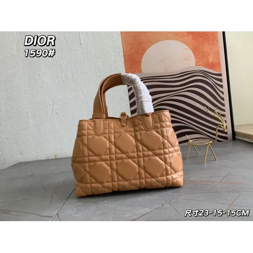 Cheap Christian Dior AAA Quality Handbags For Women #1393718 Replica Wholesale [$100.00 USD] [ITEM#1393718] on Replica Christian Dior AAA Quality Handbags