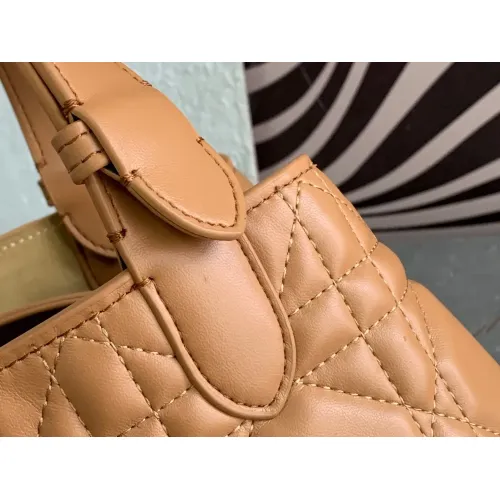 Cheap Christian Dior AAA Quality Handbags For Women #1393718 Replica Wholesale [$100.00 USD] [ITEM#1393718] on Replica Christian Dior AAA Quality Handbags