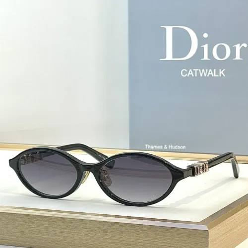 Christian Dior AAA Quality Sunglasses #1394020