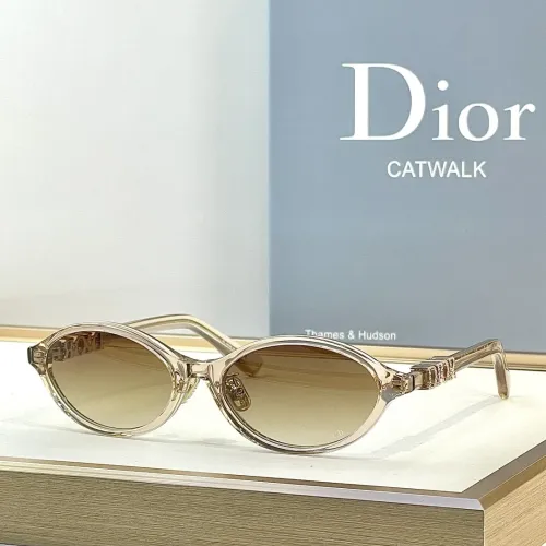 Christian Dior AAA Quality Sunglasses #1394028