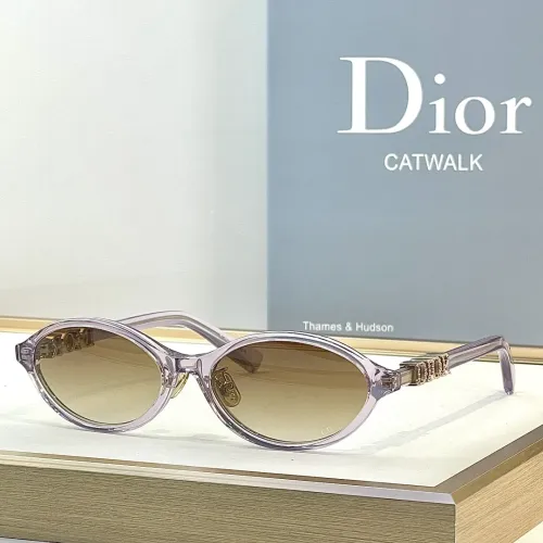 Christian Dior AAA Quality Sunglasses #1394030