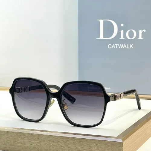 Christian Dior AAA Quality Sunglasses #1394031