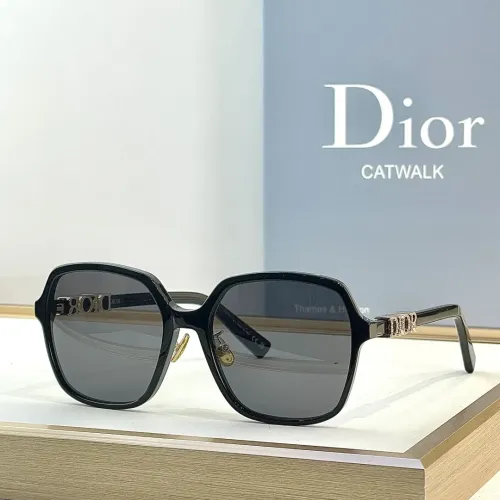 Christian Dior AAA Quality Sunglasses #1394032