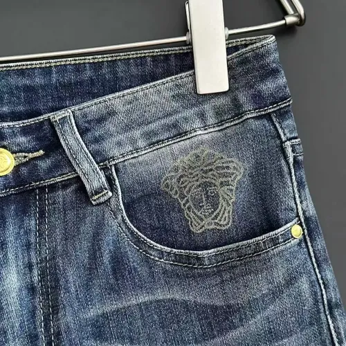 Cheap Versace Jeans For Men #1394510 Replica Wholesale [$68.00 USD] [ITEM#1394510] on Replica Versace Jeans