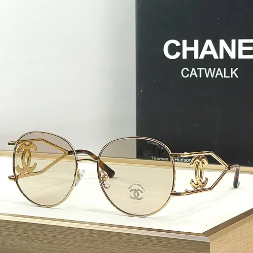 Chanel AAA Quality Sunglasses #1394558
