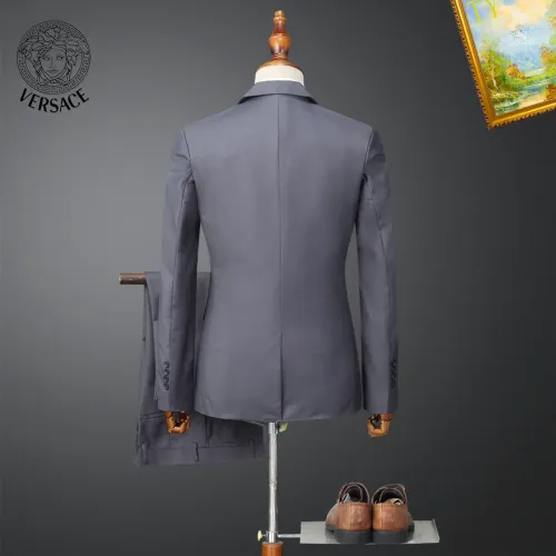 Cheap Versace Tracksuits Long Sleeved For Men #1395685 Replica Wholesale [$92.00 USD] [ITEM#1395685] on Replica Versace Tracksuits