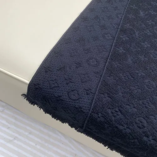 Cheap Louis Vuitton Scarf #1395831 Replica Wholesale [$52.00 USD] [ITEM#1395831] on Replica Louis Vuitton Scarf