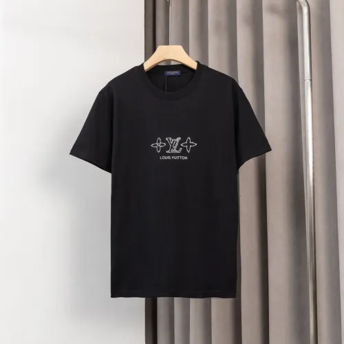 Cheap Louis Vuitton LV T-Shirts Short Sleeved For Men #1395896 Replica Wholesale [$36.00 USD] [ITEM#1395896] on Replica Louis Vuitton LV T-Shirts