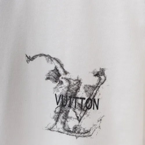 Cheap Louis Vuitton LV T-Shirts Short Sleeved For Men #1395897 Replica Wholesale [$36.00 USD] [ITEM#1395897] on Replica Louis Vuitton LV T-Shirts