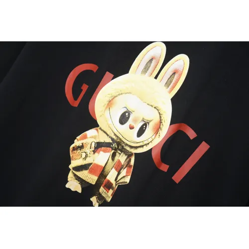 Cheap Gucci T-Shirts Short Sleeved For Unisex #1395935 Replica Wholesale [$32.00 USD] [ITEM#1395935] on Replica Gucci T-Shirts