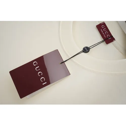 Cheap Gucci T-Shirts Short Sleeved For Unisex #1395936 Replica Wholesale [$32.00 USD] [ITEM#1395936] on Replica Gucci T-Shirts