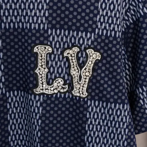 Cheap Louis Vuitton LV Tracksuits Short Sleeved For Men #1395951 Replica Wholesale [$60.00 USD] [ITEM#1395951] on Replica Louis Vuitton LV Tracksuits