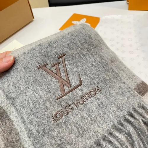 Cheap Louis Vuitton Scarf #1396117 Replica Wholesale [$52.00 USD] [ITEM#1396117] on Replica Louis Vuitton Scarf
