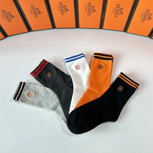 Cheap Hermes Socks #1396426 Replica Wholesale [$32.00 USD] [ITEM#1396426] on Replica Hermes Socks