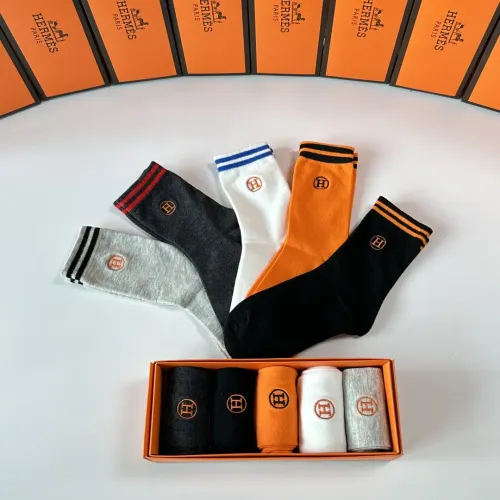 Cheap Hermes Socks #1396426 Replica Wholesale [$32.00 USD] [ITEM#1396426] on Replica Hermes Socks