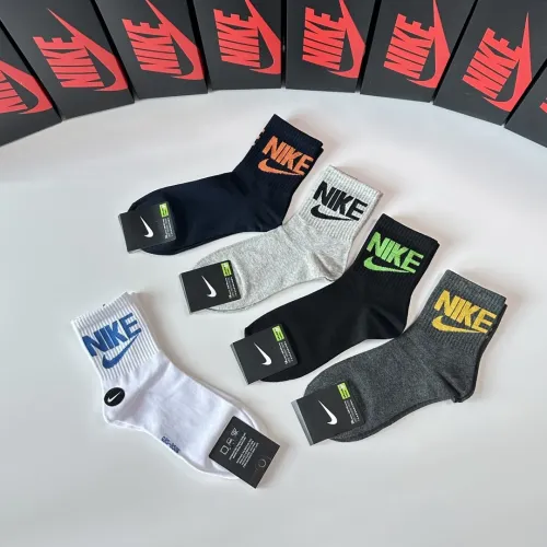 Cheap Nike Socks #1396431 Replica Wholesale [$27.00 USD] [ITEM#1396431] on Replica Nike Socks