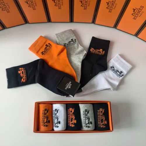 Cheap Hermes Socks #1396440 Replica Wholesale [$27.00 USD] [ITEM#1396440] on Replica Hermes Socks