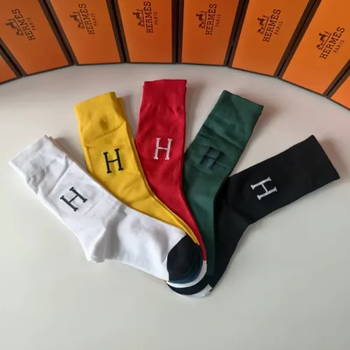 Cheap Hermes Socks #1396444 Replica Wholesale [$29.00 USD] [ITEM#1396444] on Replica Hermes Socks