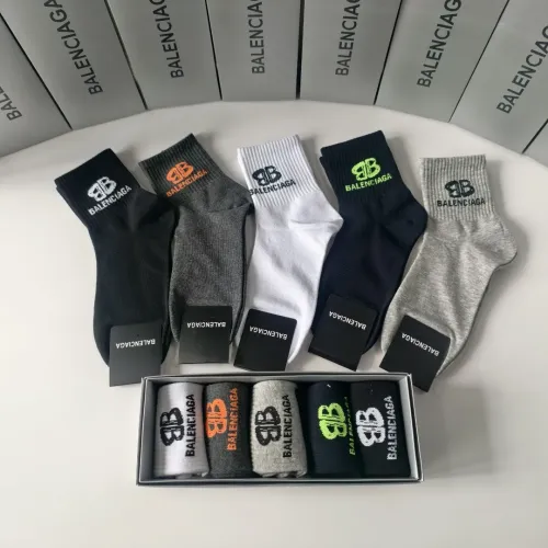 Cheap Balenciaga Socks #1396455 Replica Wholesale [$27.00 USD] [ITEM#1396455] on Replica Balenciaga Socks