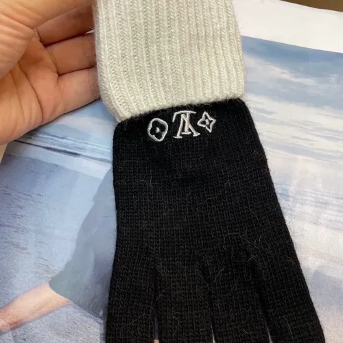 Cheap Louis Vuitton LV Gloves #1396633 Replica Wholesale [$48.00 USD] [ITEM#1396633] on Replica Louis Vuitton LV Gloves