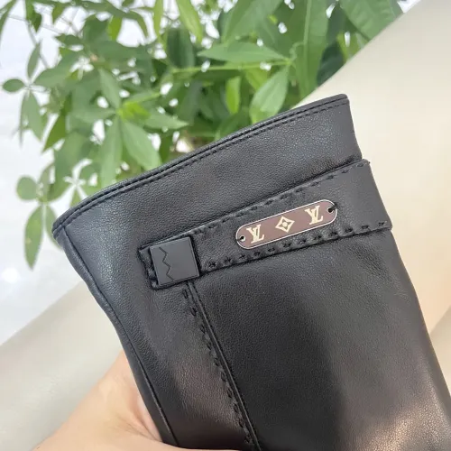 Cheap Louis Vuitton LV Gloves For Men #1396662 Replica Wholesale [$48.00 USD] [ITEM#1396662] on Replica Louis Vuitton LV Gloves