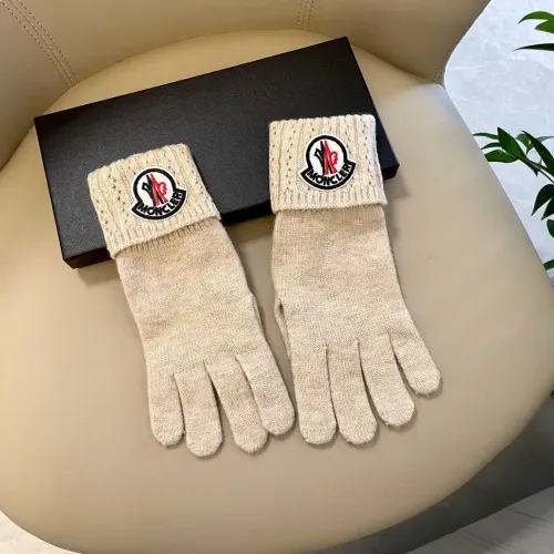 Cheap Moncler Gloves #1396680 Replica Wholesale [$38.00 USD] [ITEM#1396680] on Replica Moncler Gloves