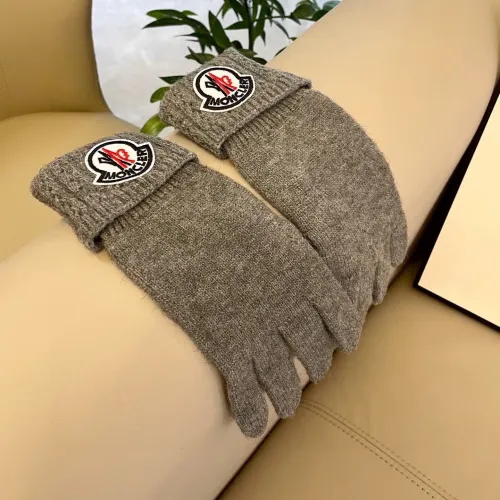 Cheap Moncler Gloves #1396681 Replica Wholesale [$38.00 USD] [ITEM#1396681] on Replica Moncler Gloves