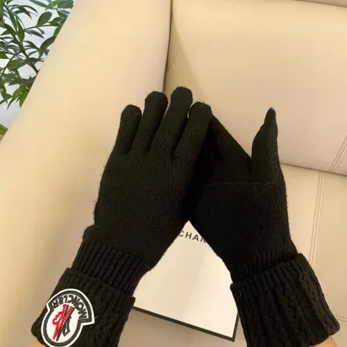Cheap Moncler Gloves #1396682 Replica Wholesale [$38.00 USD] [ITEM#1396682] on Replica Moncler Gloves