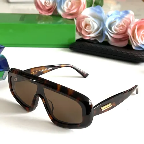 Bottega Veneta AAA Quality Sunglasses #1396758